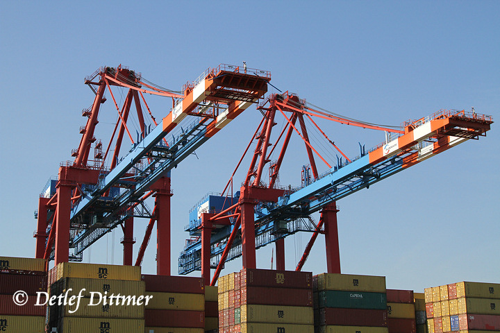 Containerhafen in Hamburg