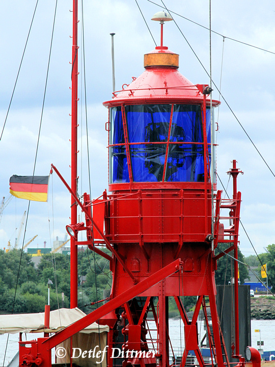 Leuchtfeuer im Hamburger Hafen (ehemaliges Feuerschiff)