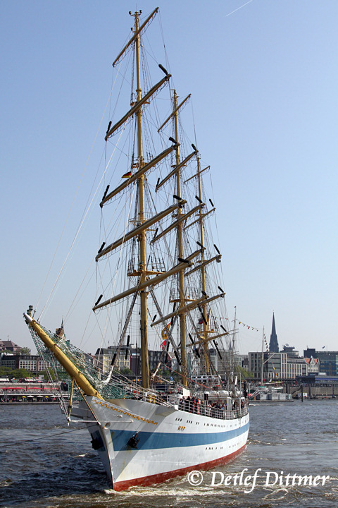 Vollschiff Mir