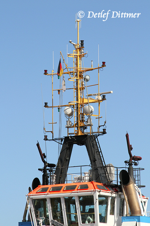Radar- und Funkanlage auf einem Schlepper